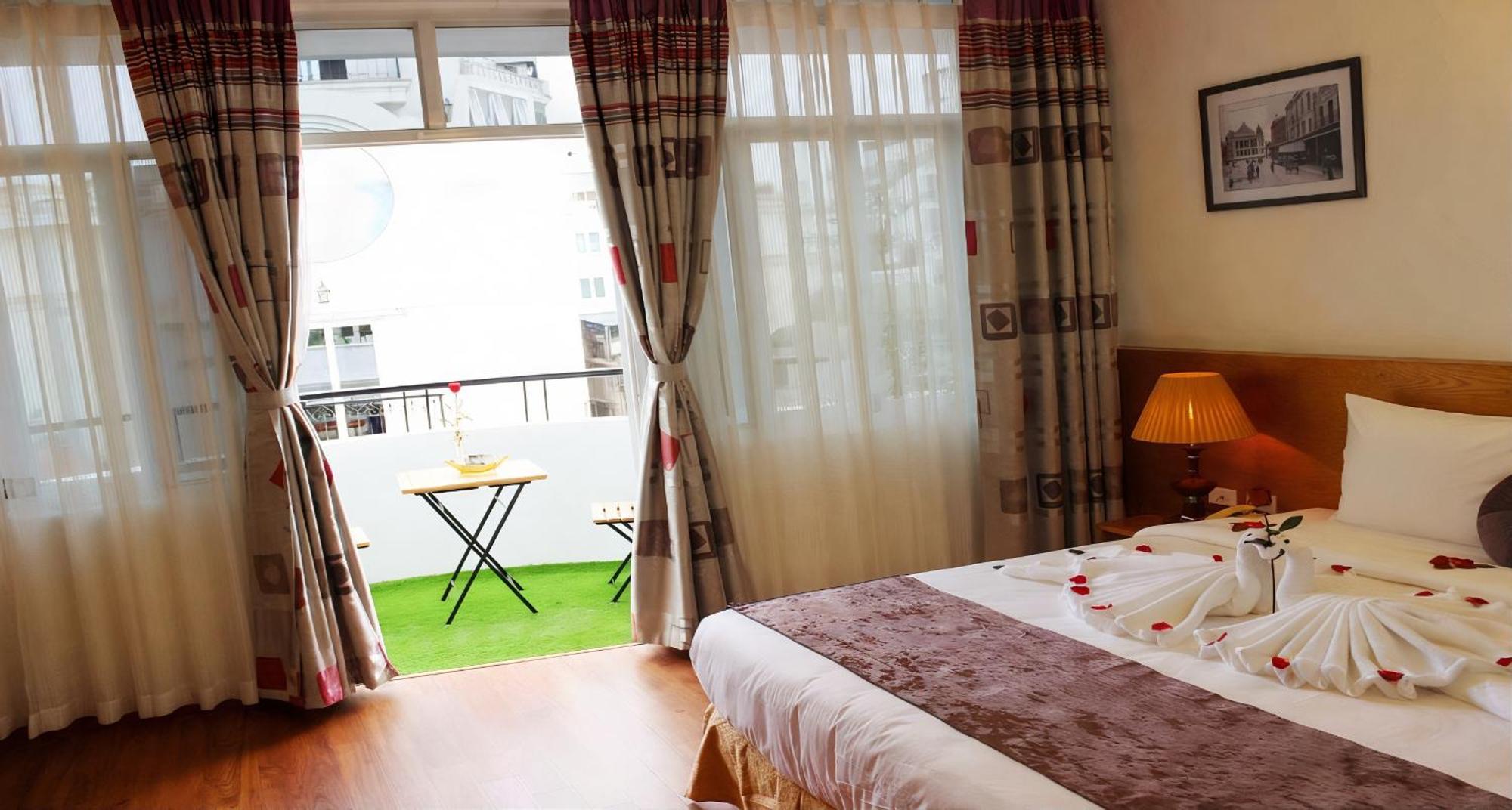 Hanoi Win Hotel & Travel Kültér fotó